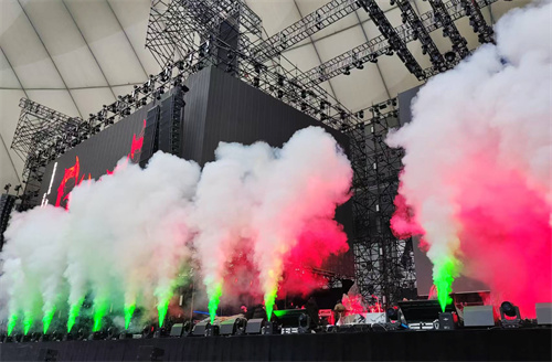 Stage Machine With Wheels