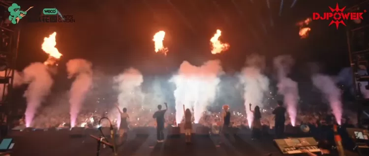 Tian Mi Band Garden" Light Music Carnival